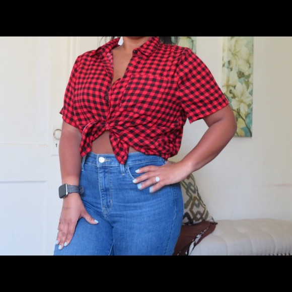 Button down top! - Picture 3 of 4